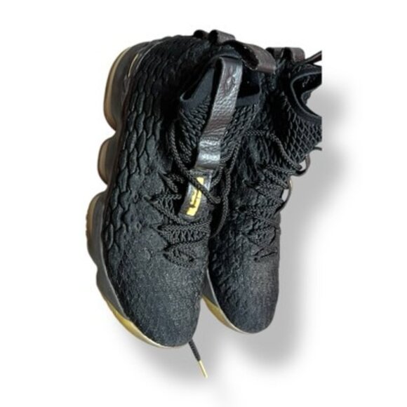 Nike LeBron 15 Metallic Gold/Black Mens Basketball Shoes Size 9 / 42.5 - Picture 1 of 6